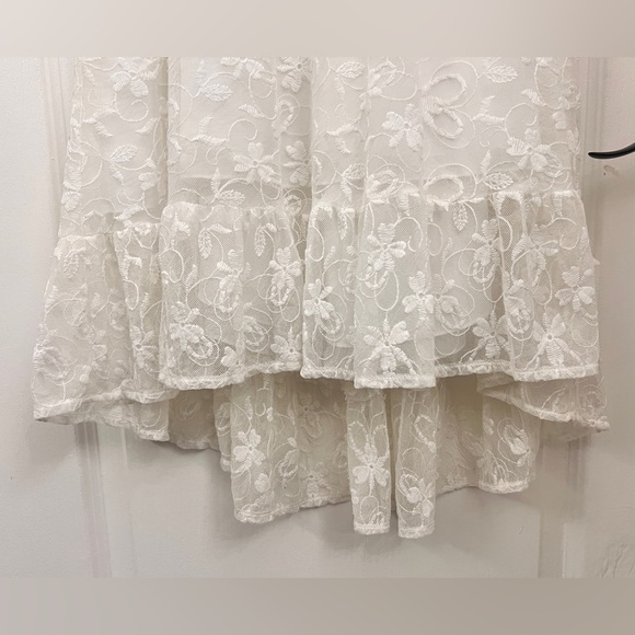 David’s Bridal White Lace Off-Shoulder Dress for Girls Size 8 - Picture 4 of 12